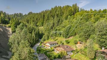 Thumbnail von Großzügiges Mehrfamilienhaus mit 3 Wohnungen