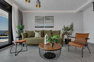 Thumbnail von Luxuriöse Doppelhaushälfte mit Swimmingpool - direkt am Strand