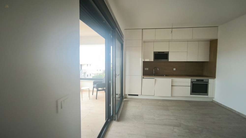 Thumbnail von Modernes Penthouse mit Dachterrasse und Panorama-Meerblick