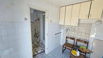 Thumbnail von Haus mit zwei Wohnungen - zur Renovierung