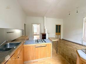 Thumbnail von Helle Wohnung mit Balkon auf ganzer Etage zzgl. Rohdachboden, Nähe Einsiedlerpark