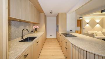 Thumbnail von Exklusive Wohnung in historischem Stadthaus