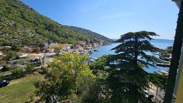 Thumbnail von Doppelhaushälfte direkt am Meeresufer, Region Senj