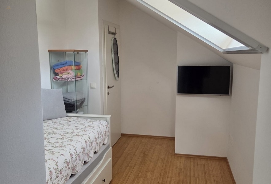 Thumbnail von Möblierte Maisonettewohnung mit Meerblick