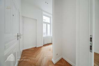 Thumbnail von Helle Garconniere Erstbezug, Nähe Währinger Park