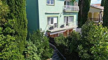 Thumbnail von Wohnung nahe dem Meer - mit Garten und Garage