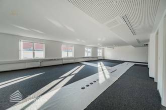 Thumbnail von Erstbezug! Geräumiges 5-Zimmer Büro in Toplage