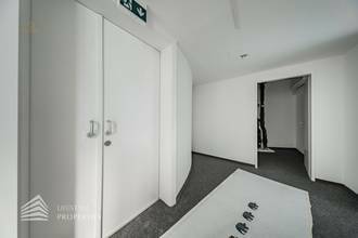 Thumbnail von Erstbezug! Geräumiges 4-Zimmer Büro in Toplage