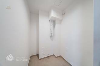 Thumbnail von Erstbezug! Renoviertes 4-Zimmer Büro in Toplage