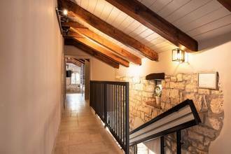 Thumbnail von Barrierefreies Anwesen mit zwei Steinhäusern und Swimmingpool