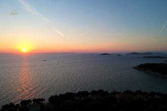 Thumbnail von Villa mit 5 Appartements in außergewöhnlicher Lage mit Blick auf die Kornaten