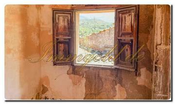 Thumbnail von Immogold Sizilien. Instaurieren sie das sizilianische Palazzo mit Innenhof und Kirche