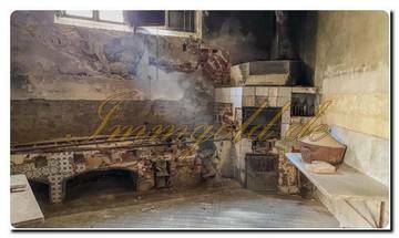 Thumbnail von Immogold Sizilien. Instaurieren sie das sizilianische Palazzo mit Innenhof und Kirche