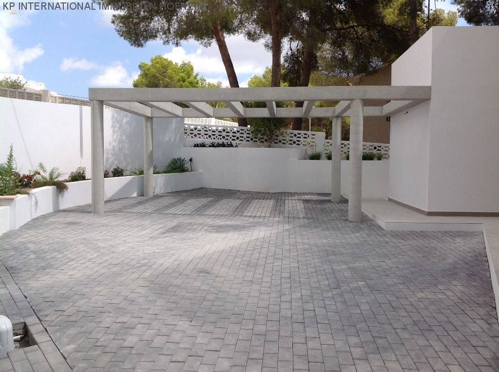 Thumbnail von ***Neubauvilla mit Pool in Benissa***