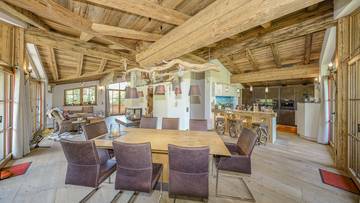 Thumbnail von Luksusowa willa z widokiem na cesarza na słonecznym, odosobnionym miejscu