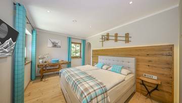 Thumbnail von Luksusowa willa z widokiem na cesarza na słonecznym, odosobnionym miejscu