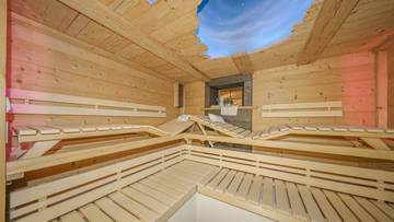 Thumbnail von Luksusowa willa z widokiem na cesarza na słonecznym, odosobnionym miejscu