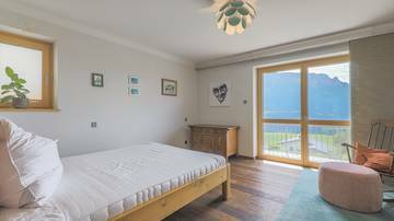 Thumbnail von Luxuriöses Anwesen mit Indoorpool in Toplage