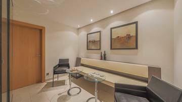 Thumbnail von Luxuriöses Anwesen mit Indoorpool in Toplage