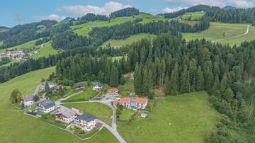Thumbnail von Luxuriöses Anwesen mit Indoorpool in Toplage