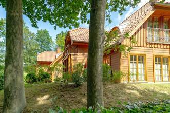 Thumbnail von Holz trifft Hochufer: 4 strandnahe Wohneinheiten - Meeresrauschen gratis!