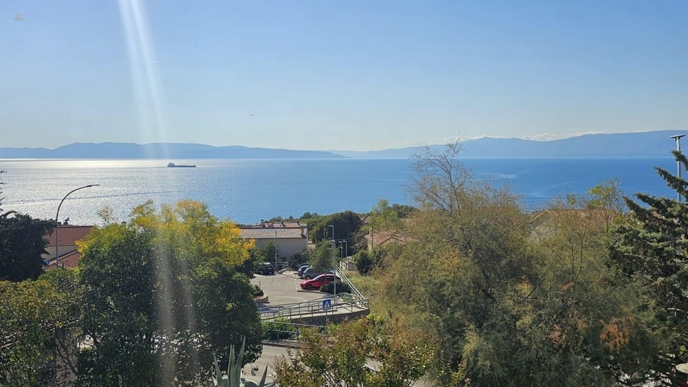 Möblierte Wohnung mit schönem Meerblick