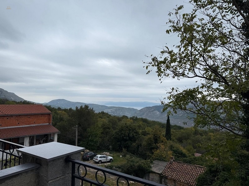 Möblierte Wohnung in ruhiger Lage