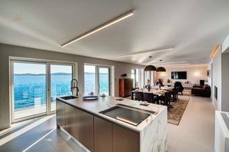 Thumbnail von Villa di lusso moderna direttamente sul mare