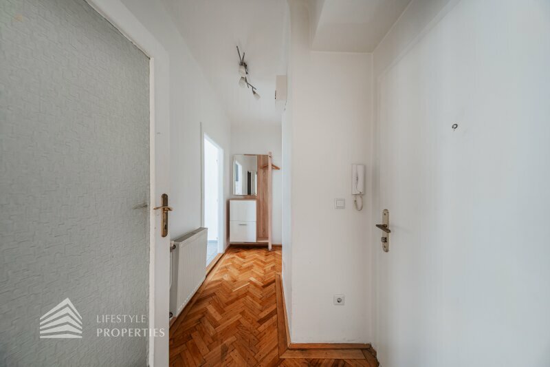 Thumbnail von Helle Garconniere, Nähe Meiselmarkt