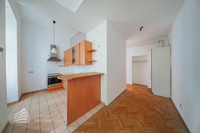 Helle 2-Zimmer Wohnung, Nähe Kutschkermarkt