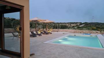 Thumbnail von Moderner Bungalow mit Panorama-Meerblick, Insel Pag