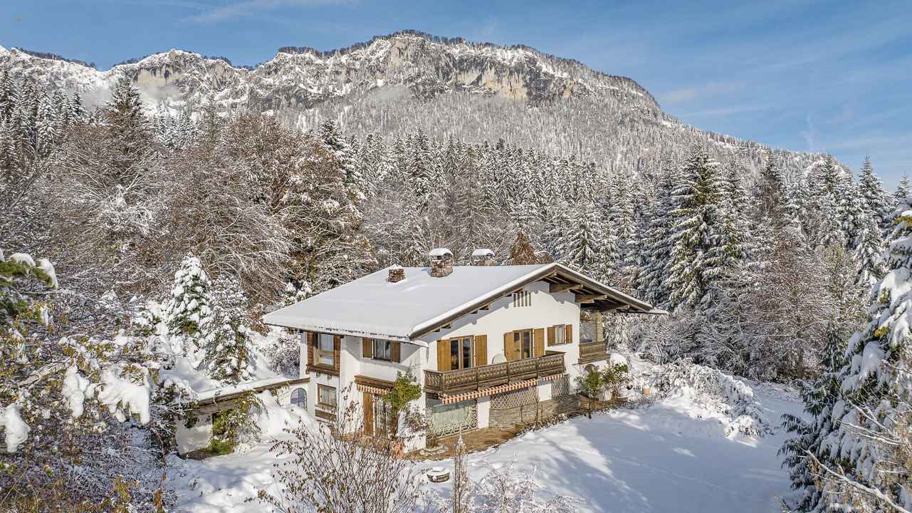 Grundstück mit über 4.000 m² in absoluter Toplage