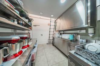 Thumbnail von Tam donanımlı kafe-pastane - Fransız cazibesi ve canlı bir konumda işletmeye hazır