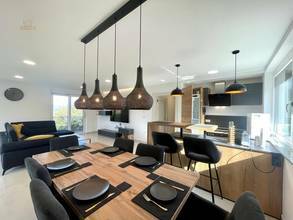 Thumbnail von Moderne Wohnung mit Meerblick