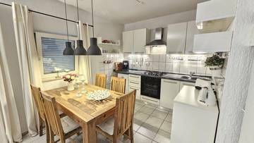 Thumbnail von Doppelhaushälfte nahe dem Meeresufer