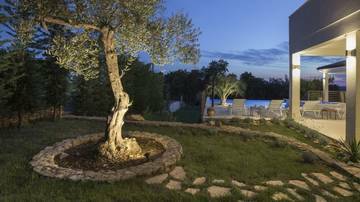 Thumbnail von Villa mit Swimmingpool in ruhiger Lage, Region Labin