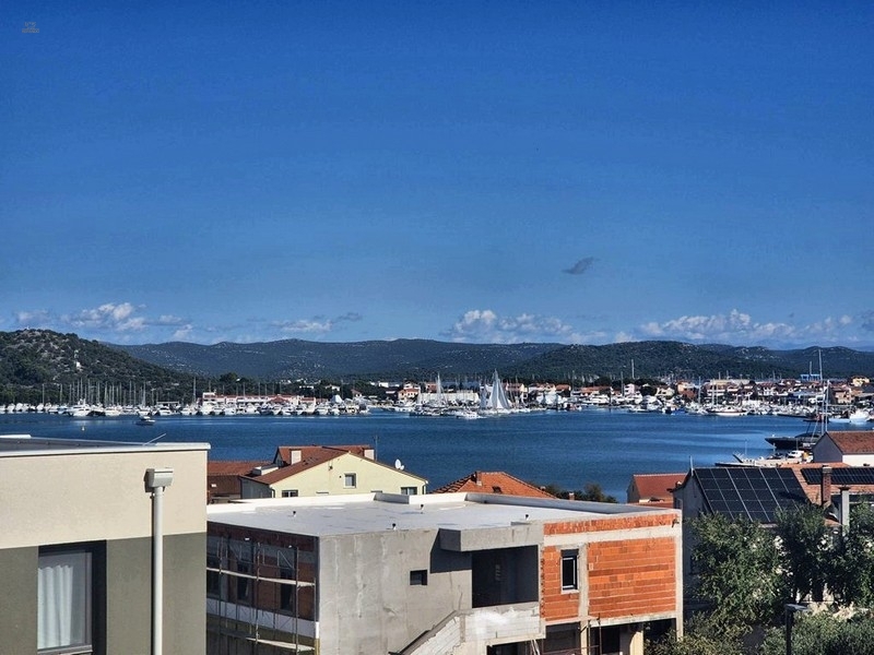 Deniz Manzaralı Modern Yeni Bina Daireleri