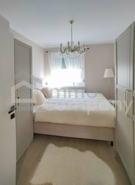 Thumbnail von Helle 4 Zimmer mit großer TERRASSE + eigener Garage / Bruck an der Leitha