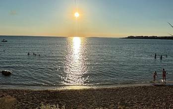 Thumbnail von Appartement mit Infinity-Pool nahe dem Meer