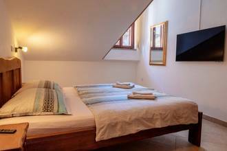 Thumbnail von Wohnung im Dachgeschoss mit wunderschönem Meerblick