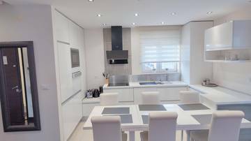 Thumbnail von Wohnung mit Swimmingpool nahe dem Meer