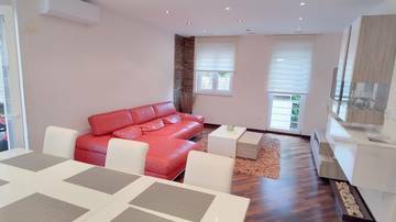 Thumbnail von Wohnung mit Swimmingpool nahe dem Meer