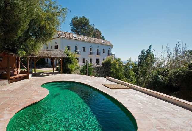 Luxus-Villa in Mijas R2409107 