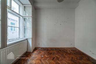 Thumbnail von Helle sanierungsbedürftige Garconniere, Nähe Meiselmarkt