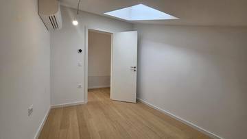 Thumbnail von Moderne Neubauwohnung mit wunderschönem Stadt- und Meerblick