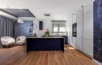 Thumbnail von Nowoczesna willa z basenem i panoramicznym widokiem na morze