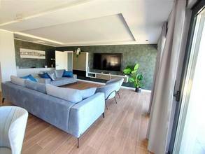 Thumbnail von Nowoczesna willa z basenem i panoramicznym widokiem na morze