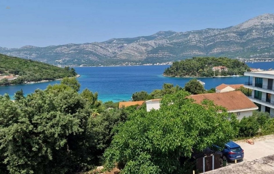 Dachgeschosswohnung mit schönem Meerblick, Region Korcula