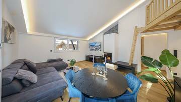 Thumbnail von Komplett sanierte Dachgeschosswohnung in zentrumsnaher Lage