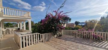 Thumbnail von Geräumige Erdgeschosswohnung mit Meerblick